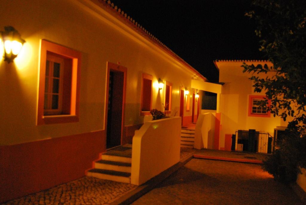 Refugio Da Vila Portel Ruang foto